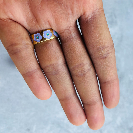 Floral enamel Embedded Ring - Single piece