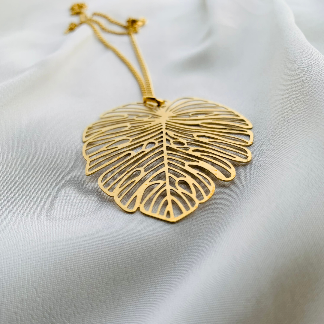 14k Gold Plated White Monstera Leaf Necklace – La Lila Inc