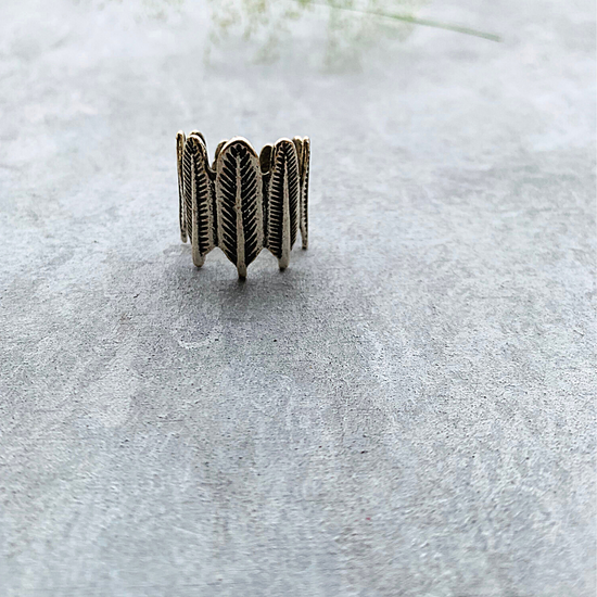 Roped Leaf Ring