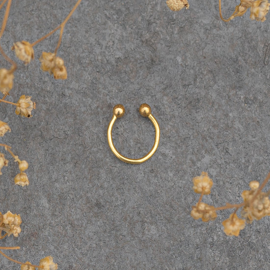 Plain Circle- Septum ring / Nose ring / Nose pin/Ear cuff (SINGLE PIECE)