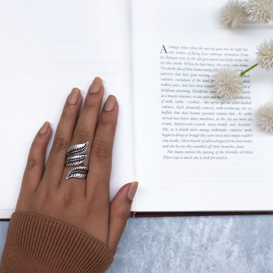 Wrapped Leaf Finger Rings